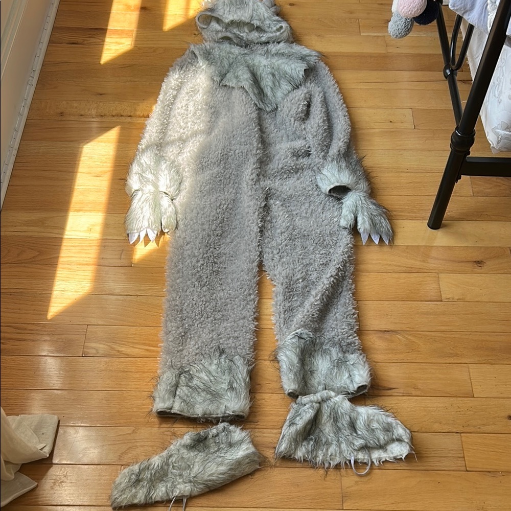 Wolf Furry Gray Costume with Hood and Claws and feet